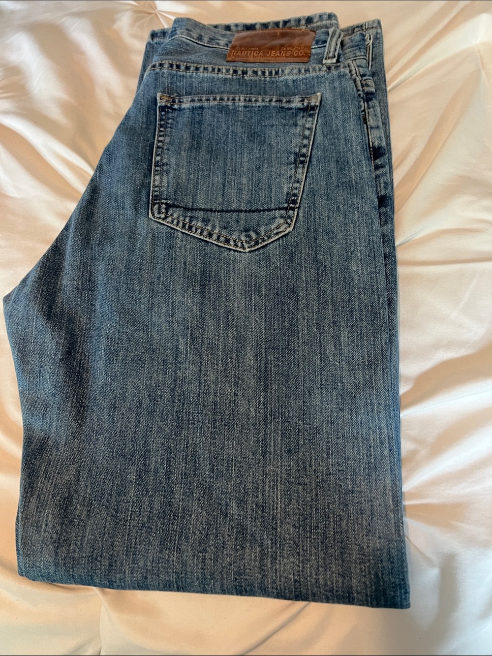 Nautica Classic Straight Jeans in Medium Wash Blue